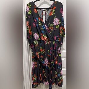 Torrid 4 Women’s 4X Dress